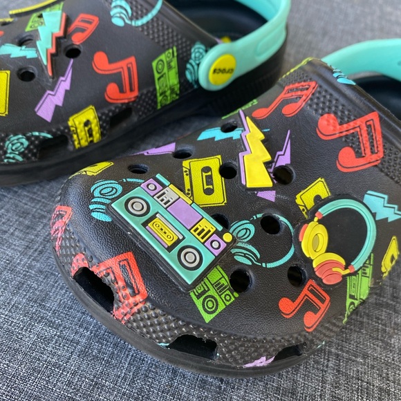 Croc MTV classic clogs unisex size 1 - Picture 3 of 12